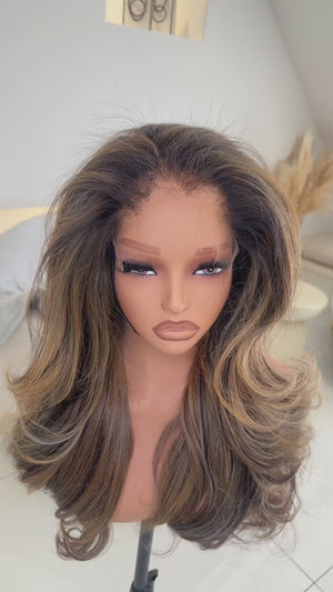 Sienna – 24” Body Wave HD Lace Frontal Wig (Custom Made)